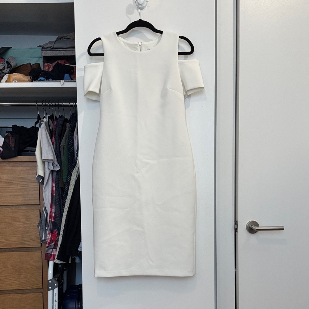 Calvin Klein | White Off-Shoulder Bridal Dress